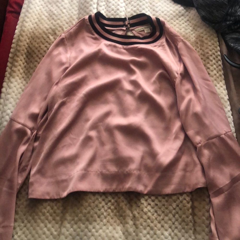 hippie laundry top, new never worn, not stretchy